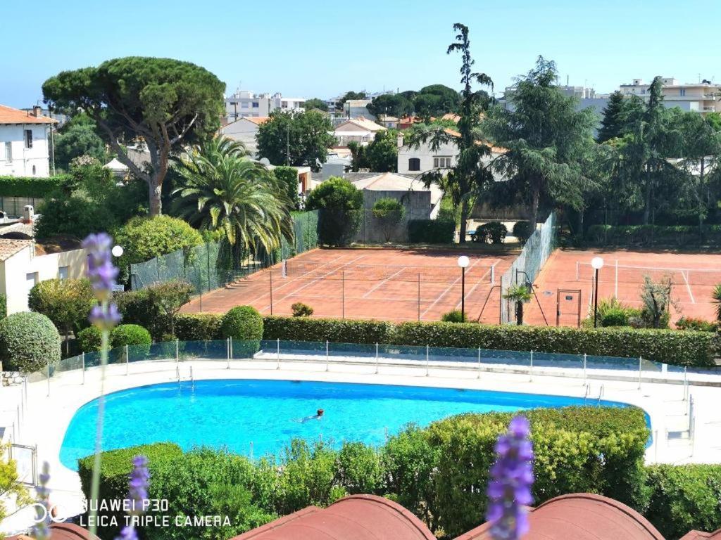 2 Pieces Climatise-Wifi / 4 Voyageurs / Boxe Prive / 2 Piscines / 2 Tennis / Petanque / Pingpong Antibes Exteriör bild